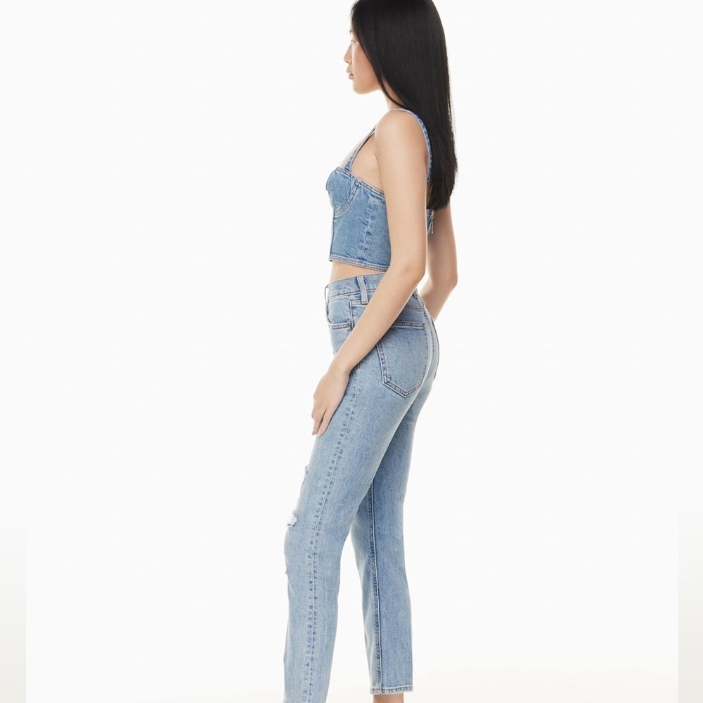 Aritzia Denim Forum The Arlo High Rise Straight 24 W 28 L Ankle Medium Wash - Picture 13 of 14
